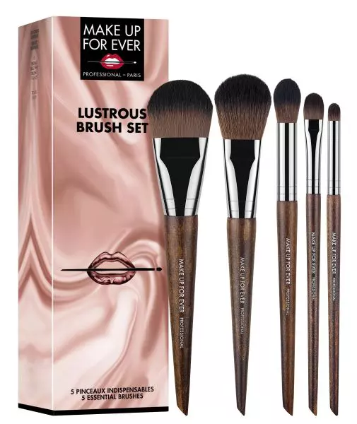 Set de pensule, Make Up For Ever, Lustrous Brush Set, 279 lei, disponibil Sephora