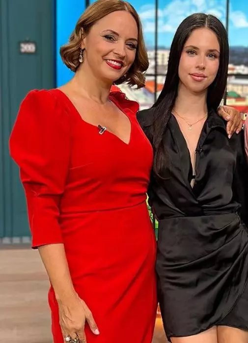 andreea-marin-si-violeta-2