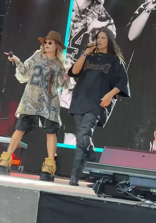 delia-si-antonia
