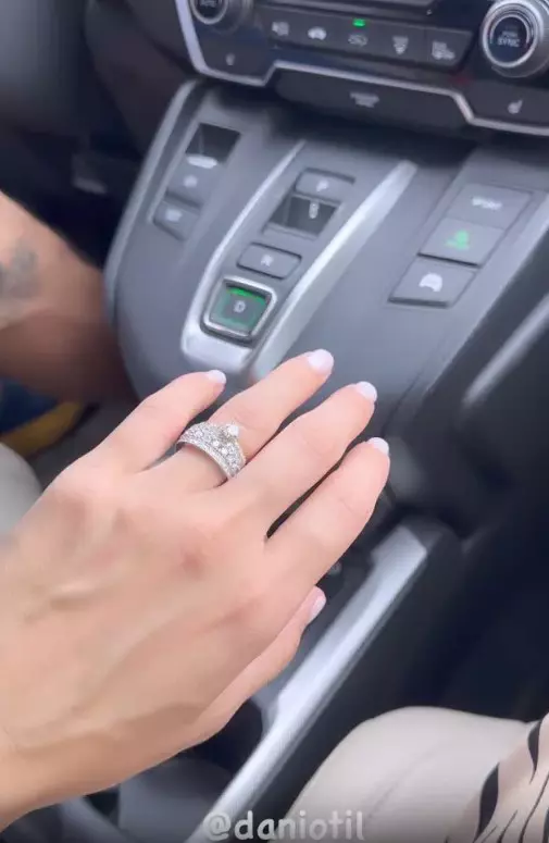 Dani Oțil Gabriela Prisăcariu imagini de la nunta verigheta