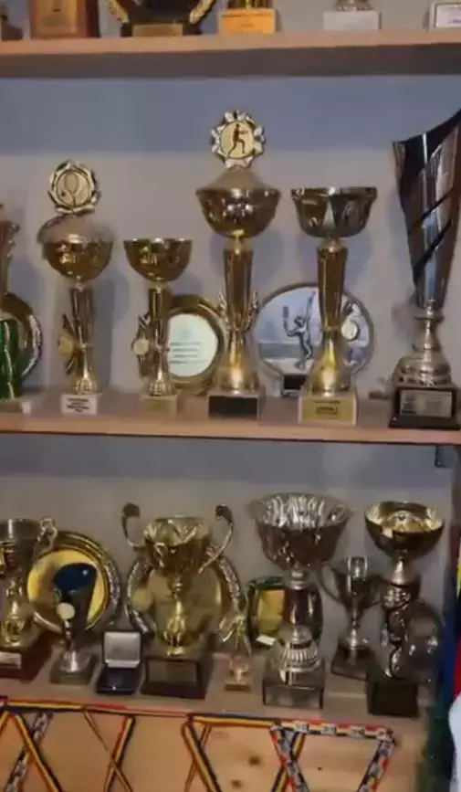victor cornea casa5