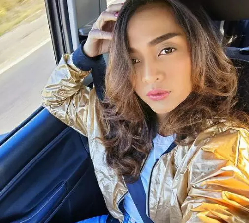 cine-e-tatal-fiicei-bellei-santiago-5