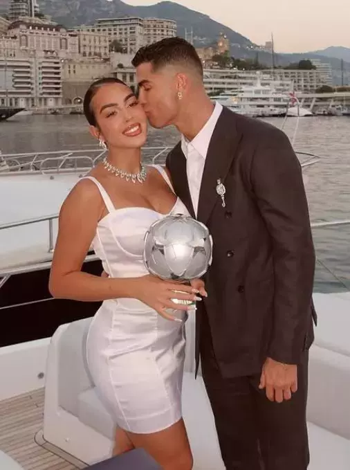 georgina-si-ronaldo-5