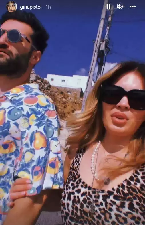 gina-pistol-si-smiley-8