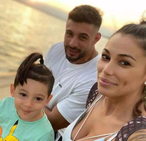 cum-si-a-cunoscut-roxana-vancea-sotul