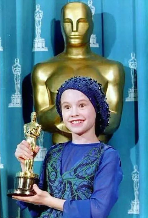 10. Anna Paquin, in varsta de 11 ani, castiga in defavoarea a 4 actrite iconice