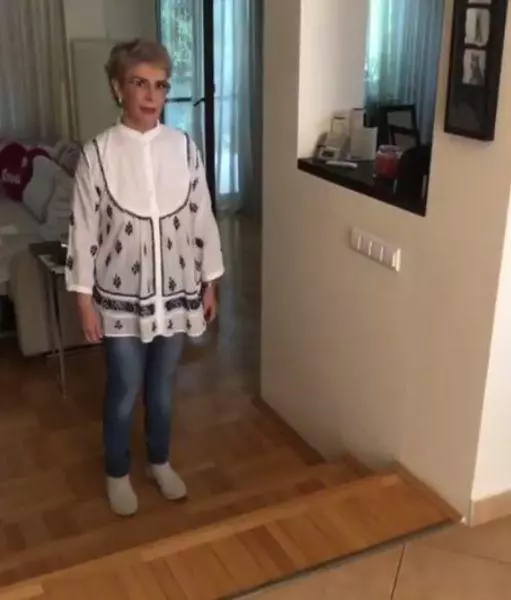 Cum-arata-casa-lui-Teo-Trandafir.-A-dat-milioane-pe-ea-dar-este-uluitor-ce-ii-lipseste5