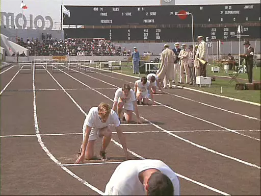 9. Chariots of Fire a castigat Oscarul pentru cel mai bun film in 1982