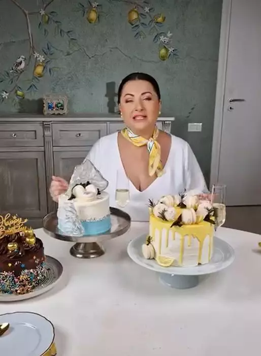 gabriela cristea torturi pret
