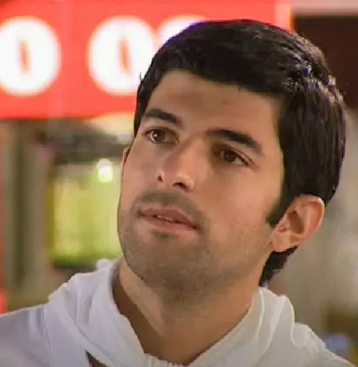 Engin-Akyurek-din-„Fiica-ambasadorului-3