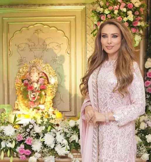 iulia-vantur-salman-khan-ceremonie-india (3)