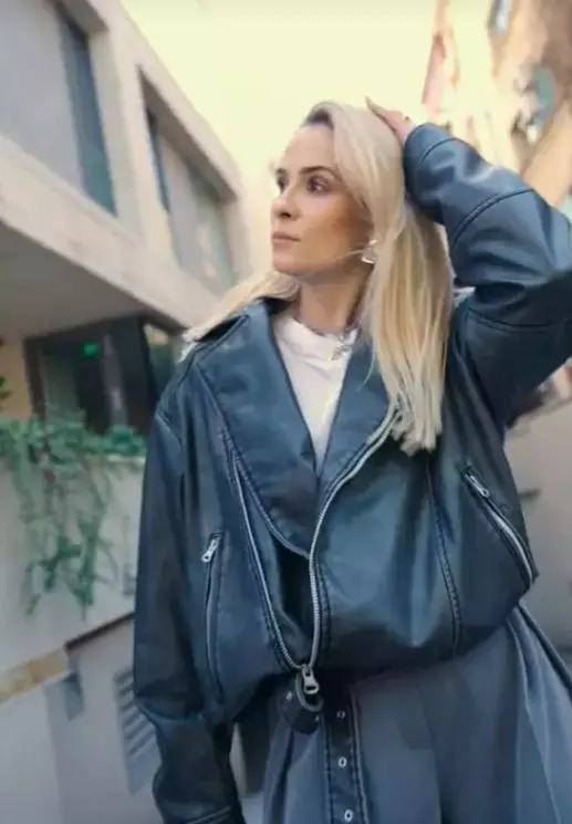 elena superbaaa