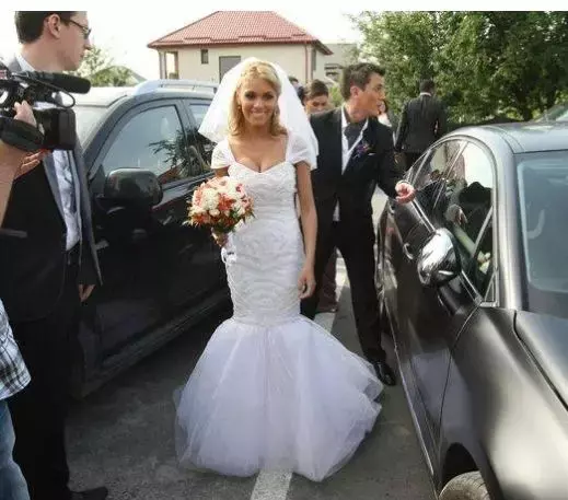 andreea-ibacka-rochie-de-mireasa