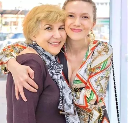 adela-popescu-mama-2-1