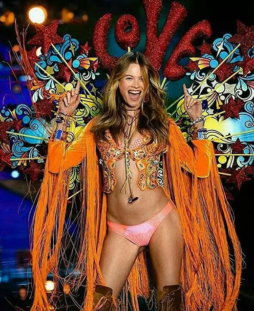 Behati Prinsloo