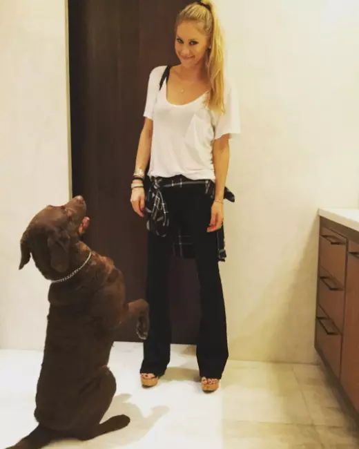 anna kournikova si cainele 2