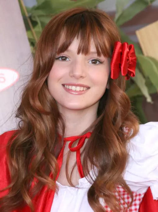 Bella Thorne in 2009