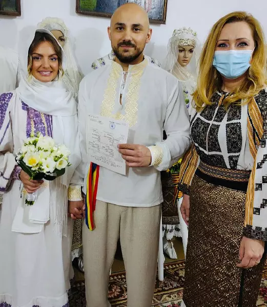 Alexandra Stan, Emanuel Necatu și Elena Lasconi
