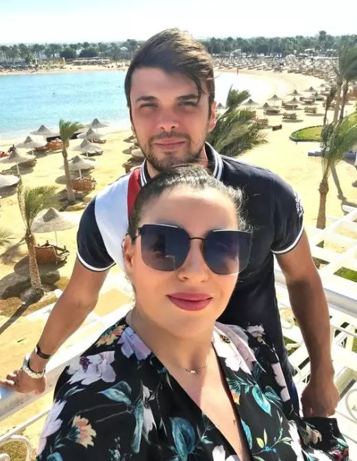 mioara-roman-externata-9