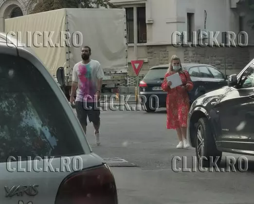 Gina-Pistol-însărcinată-1