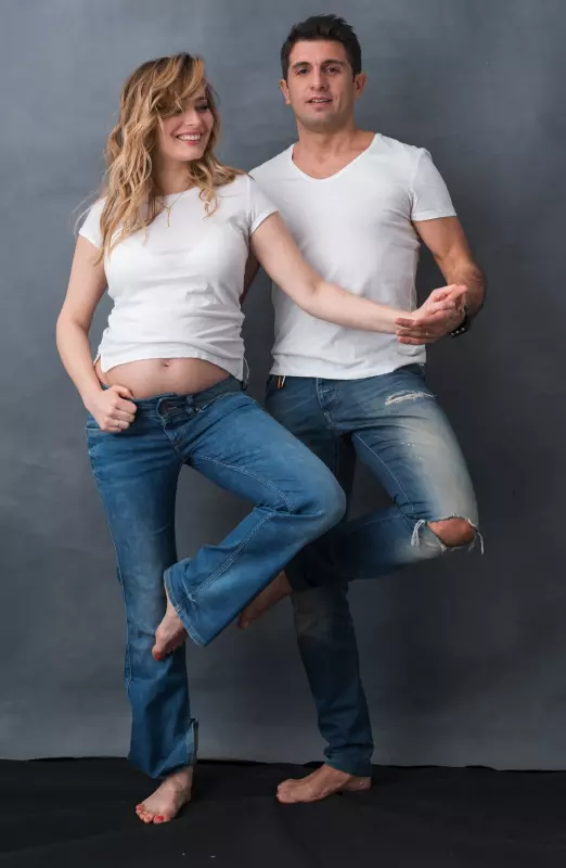 Laura Cosoi si sotul ei