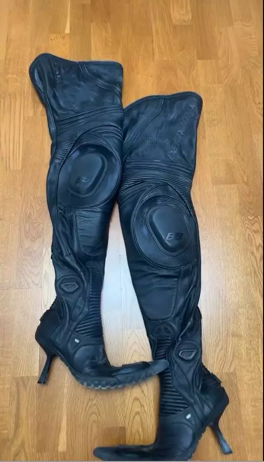 cizme-balenciaga