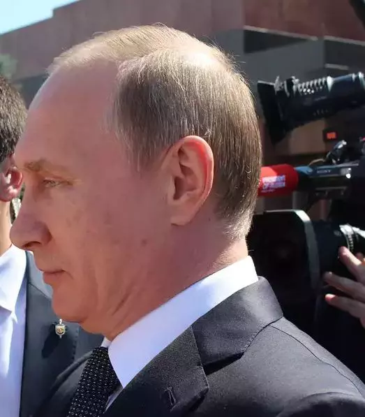 vladimir-putin-fosta-sotie-4