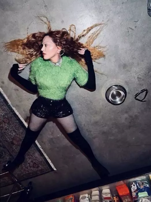 Madonna 4
