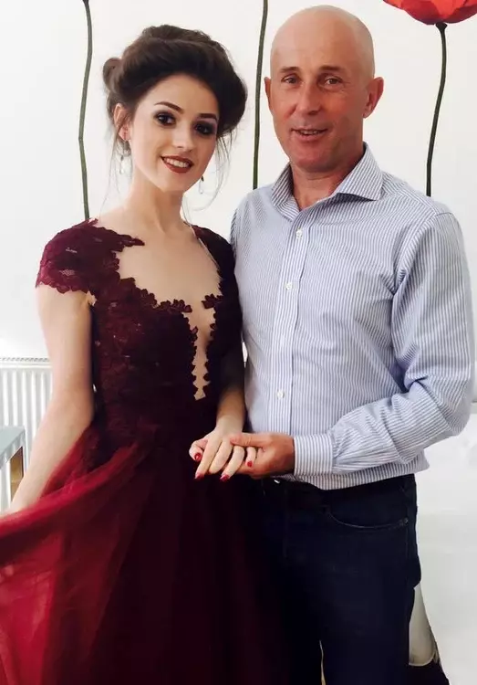 mugur si fiica