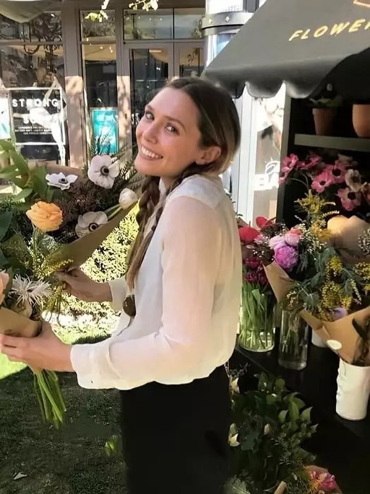 Elizabeth Olsen 23