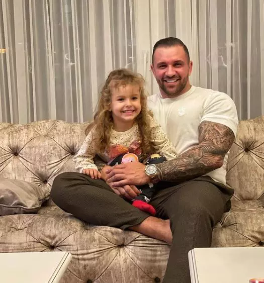 Alex Bodi și Selena