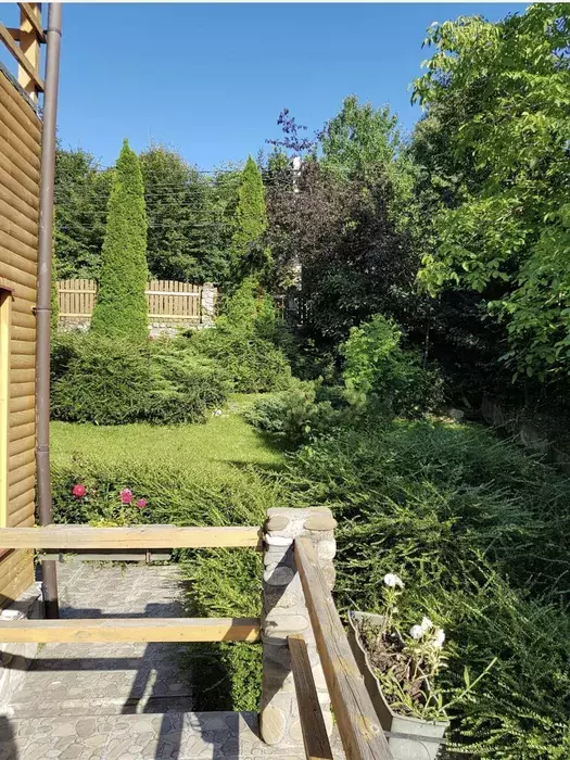 gradina casa de vacanta