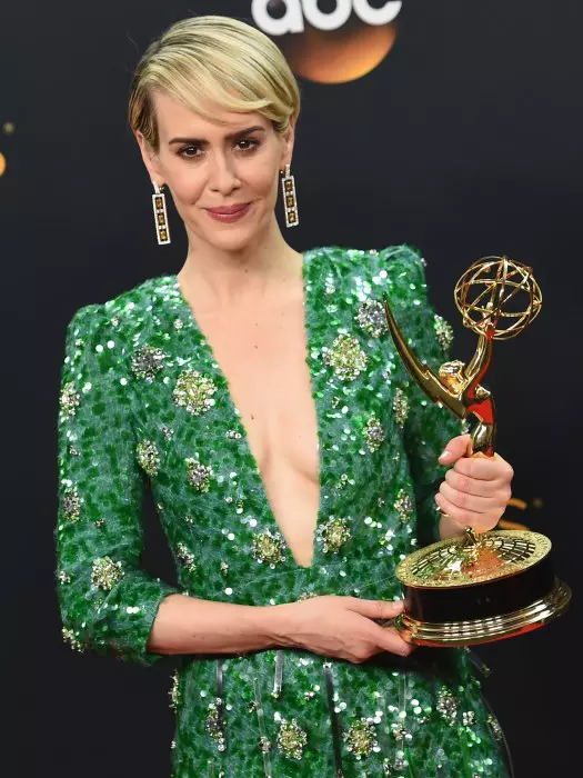 Sarah Paulson la Premiile Emmy 2016