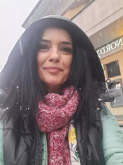 Unde lucrează Magda Vasiliu de când a plecat în Italia cu băiatul bolnav de cancer