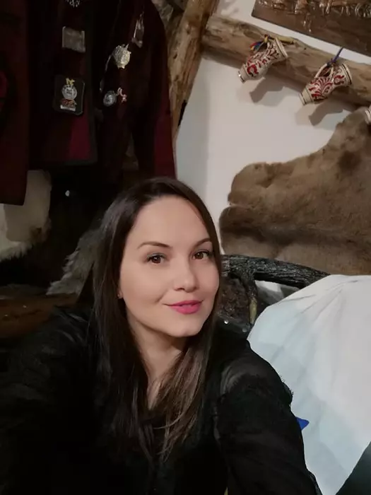 nicoleta 2