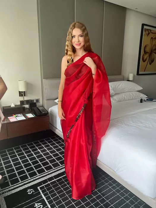 Otilia Bilionera 3