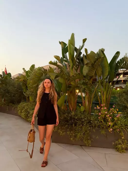 claudia carjan