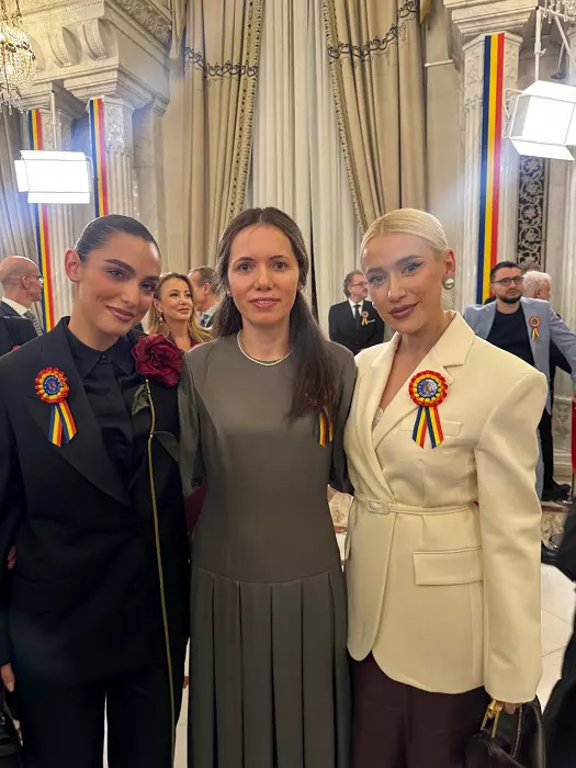 alexia eram si mirabela gradinaru