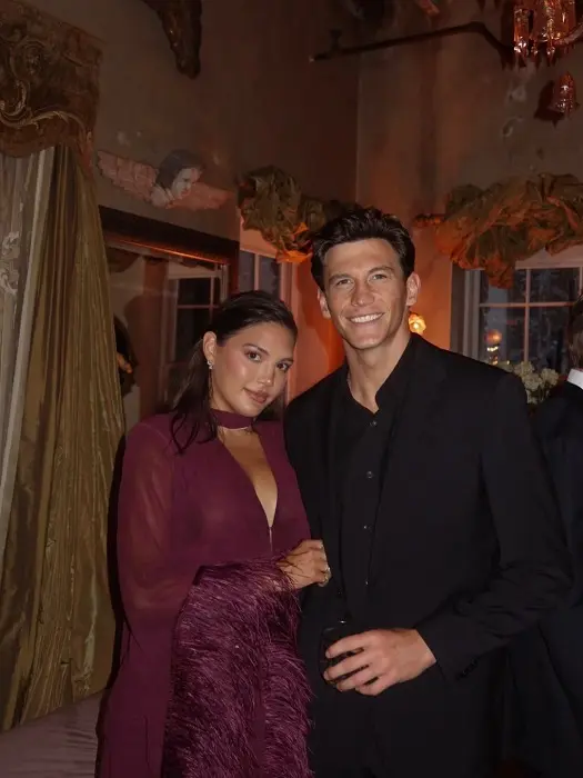 Giannina Gibelli si Blake Horstmann 2