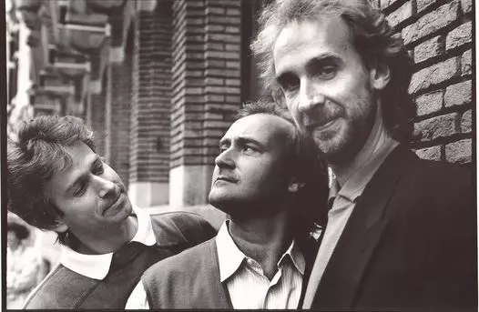 Phil Collins si colegii de trupa