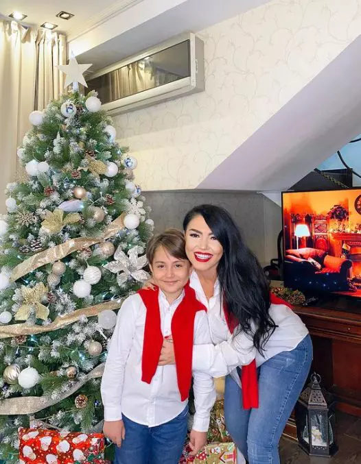 andreea-mantea-mama-sora