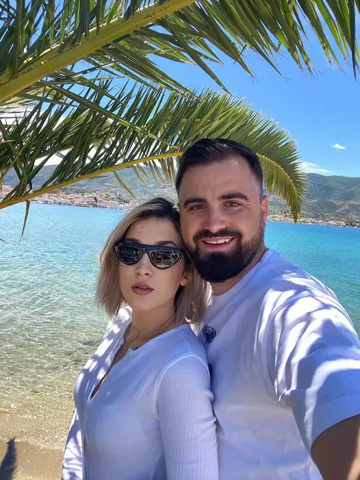 Adda, clipe de panică în vacanța din Grecia (1)