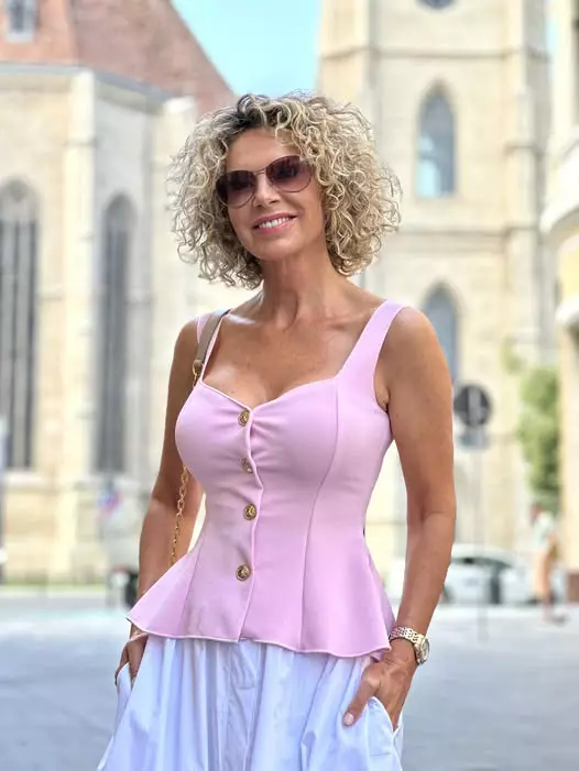 mirela vasadi10