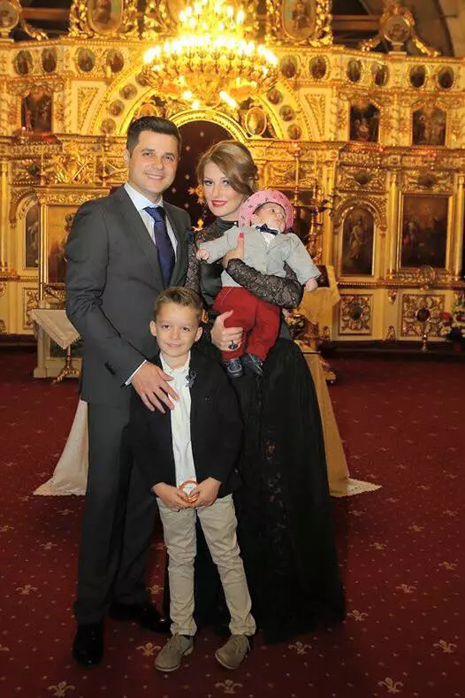 cine-este-si-cu-ce-se-ocupa-sotia-lui-cove-6