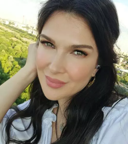monica barladeanu 5