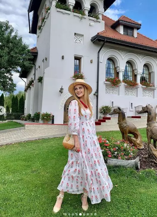 Alina sorescu cazare