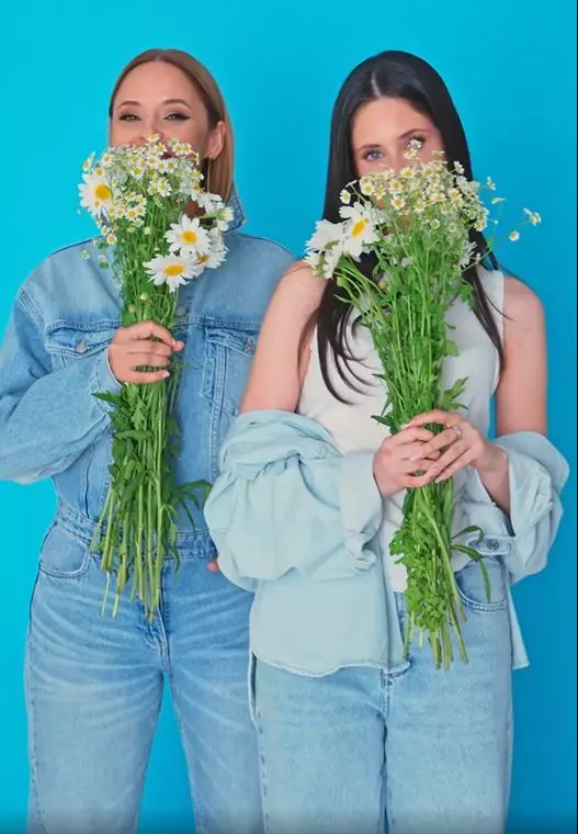 andreea-marin-si-violeta-2