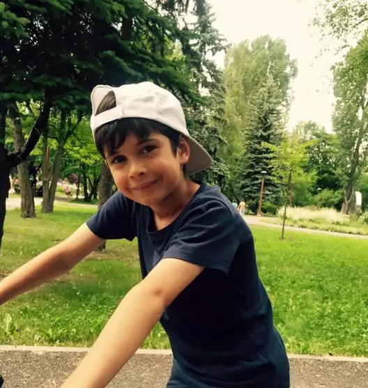Nicoleta Luciu are motive de mândrie. Fiul ei cel mare, Zsolt jr, vorbește patru limbi străine (2)