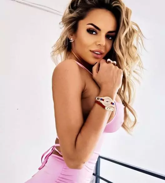 simona-hapciuc-topless