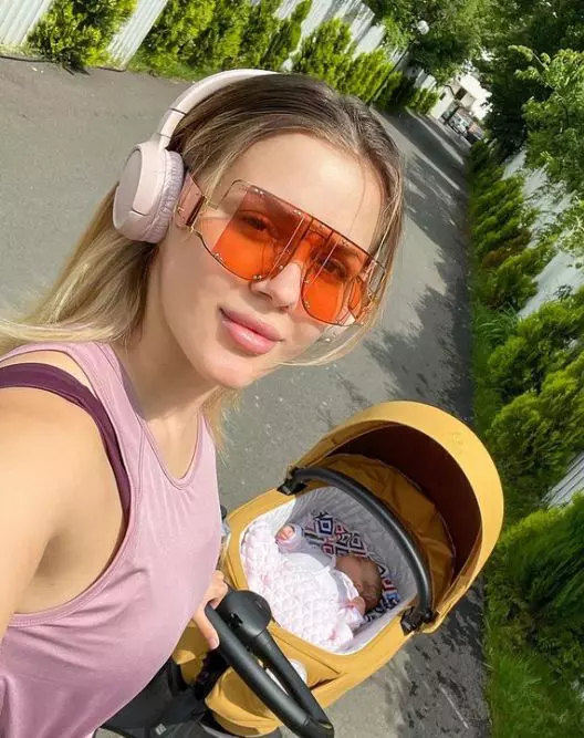 emily-burghelea-la-spital-3